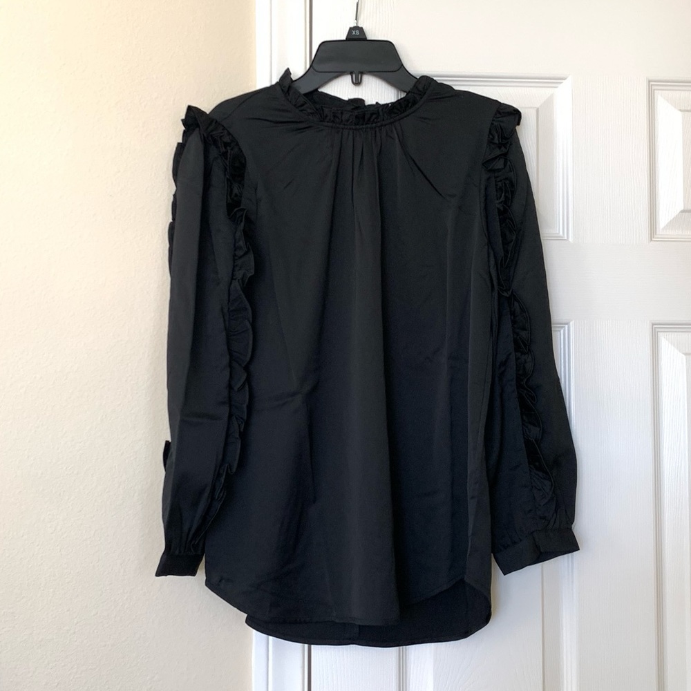 J.Crew‎ ruffle-sleeve top, new with tag.